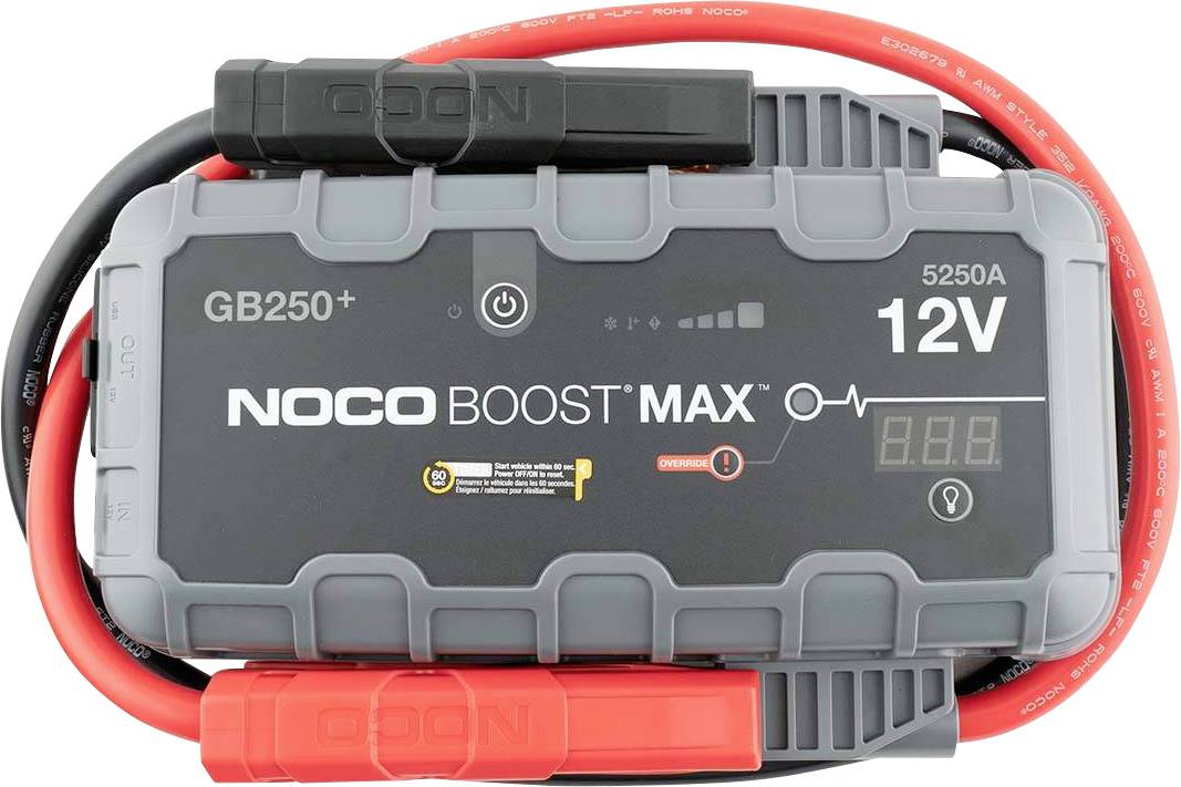 NOCO Boost Max GB250+ tragbarer 12V-Starthilfegerät mit roten und schwarzen Klemmen und Kabeln auf weißem Hintergrund.
