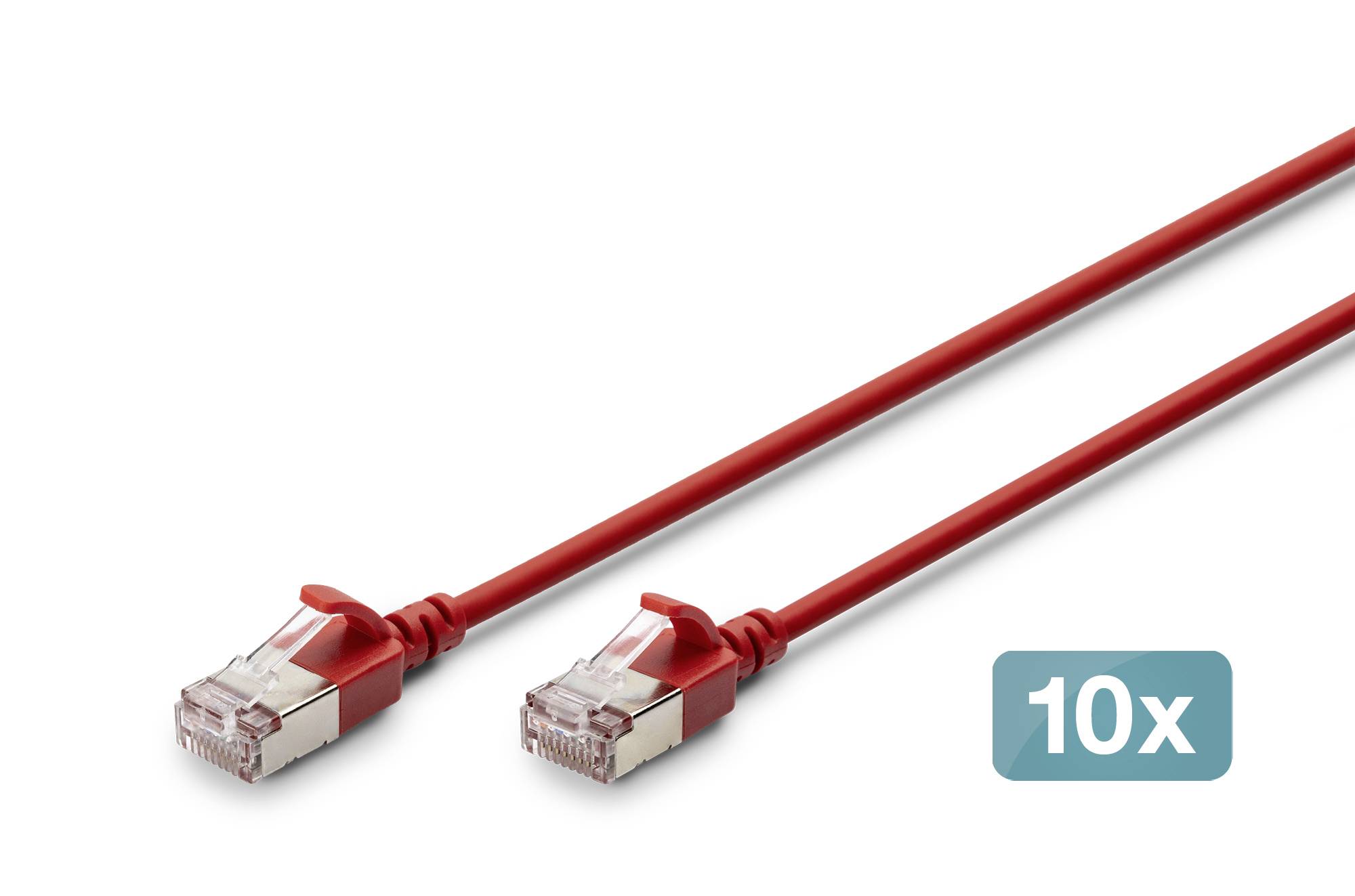 Nahaufnahme eines roten Ethernet-Netzwerkkabels mit RJ45-Steckern, beschriftet mit „10x".