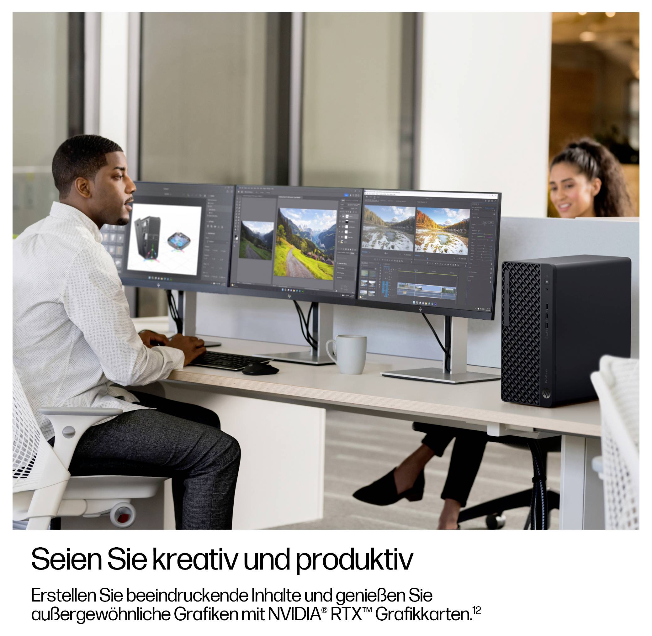 # Büroarbeiter bearbeitet auf drei gekrümmten Monitoren neben einem Desktop-Turm; deutscher Anzeigentext lautet „Seien Sie kreativ und produktiv" und bewirbt NVIDIA RTX Grafikkarten.