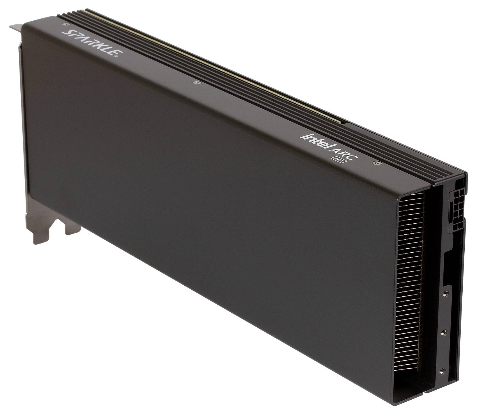 Schwarze Sabrent Intel ARC Grafikkarte in einer Studio-Produktansicht, gewinkelt auf weißem Hintergrund.