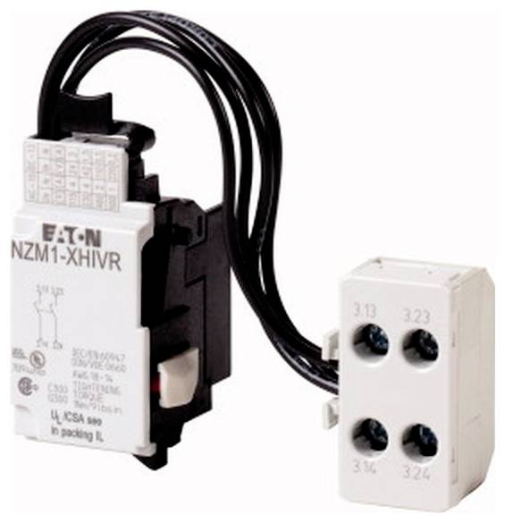 Weißes Eaton NZM1-XHIVR Elektrozubehör mit angebrachten schwarzen Drähten, die zu einem Vierklemmen-Anschlussblock führen.