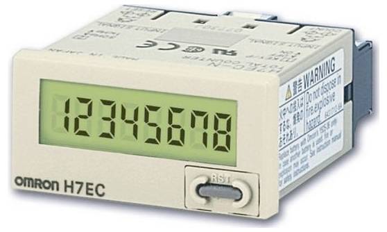 Digitales Omron H7EC Zähler/Timer mit der Anzeige „12345678" auf einem grünen LCD-Display.