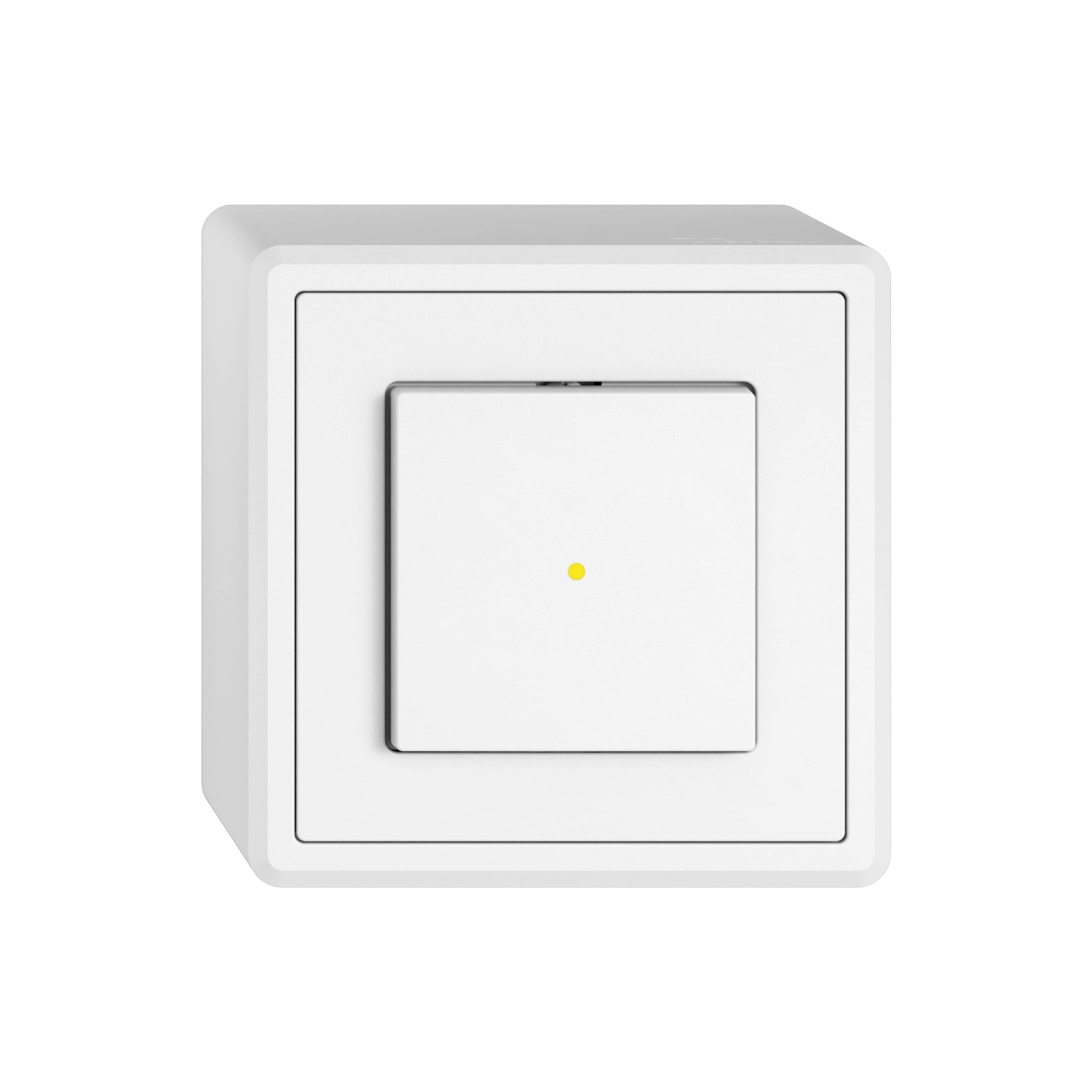 Weiße quadratische Wandlichtschalter mit einem kleinen gelben Anzeigeindikator auf einem schlichten Hintergrund.