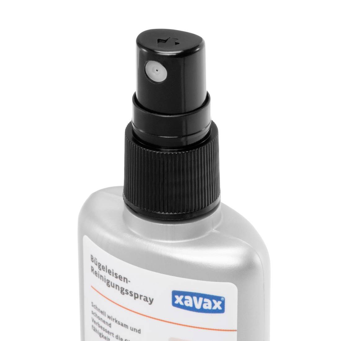 Eine Flasche Xavax-Bügelreinigungsspray mit schwarzem Sprühkopf, auf weißem Hintergrund gezeigt.