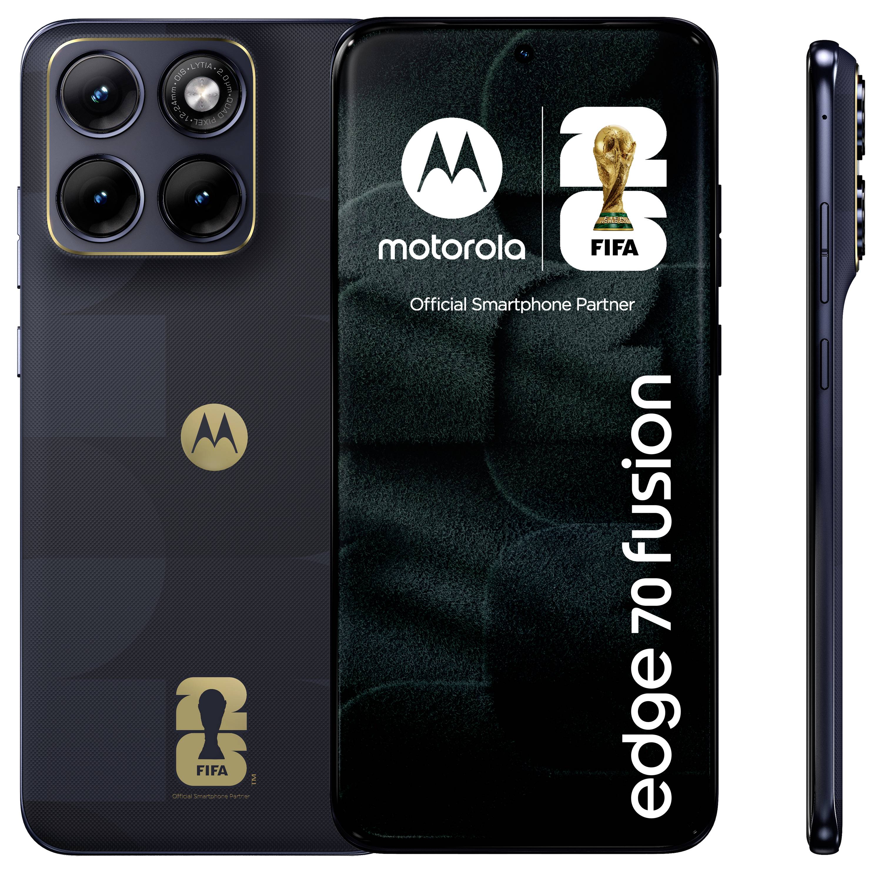 Motorola Edge 70 Fusion Smartphone von vorne, hinten und von der Seite in Schwarz mit goldenen Akzenten und FIFA-Branding, mit der Bezeichnung "Offizieller Smartphone-Partner".