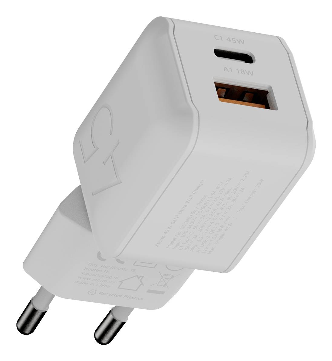 Weißes Wandladegerät mit EU-Stecker, ein USB-C-Anschluss mit der Bezeichnung „C1 45W" und ein USB-A-Anschluss mit der Bezeichnung „A1 18W".