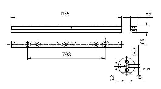 Technische Zeichnung einer langen rechteckigen Stange/Schiene, die Vorderansicht und Endansicht mit Lochpositionen und Abmessungen zeigt, die mit 1135, 798, 65, 15,2, 15 und 5,2 gekennzeichnet sind.