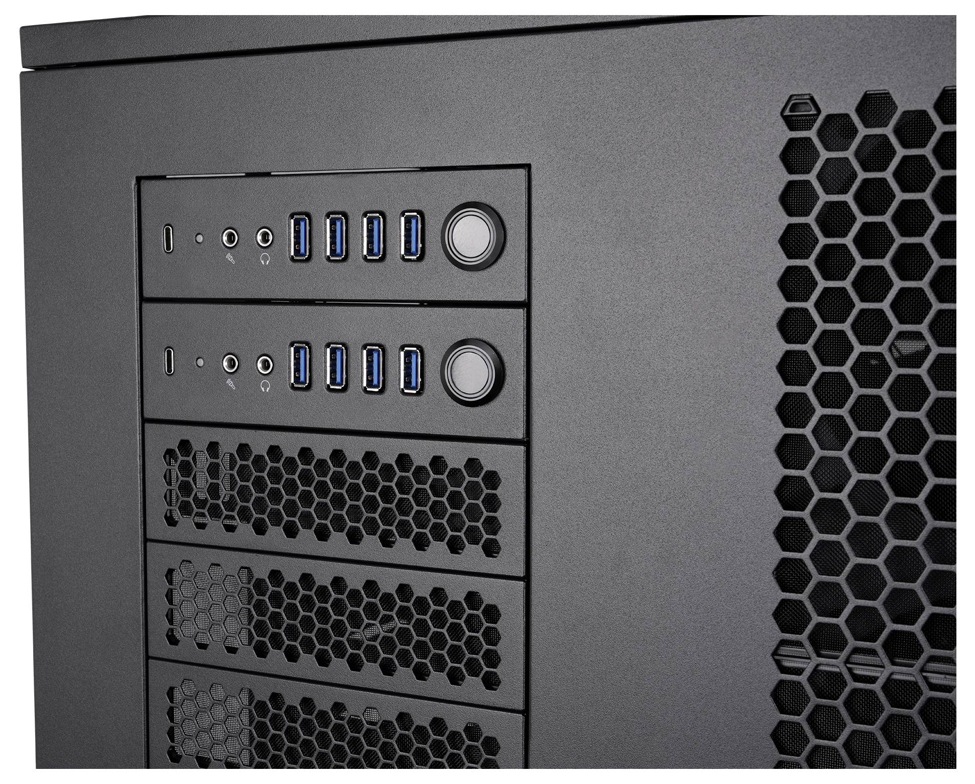 Nahaufnahme der Frontblende eines Computer-Gehäuses mit USB-Anschlüssen, Audiobuchsen, Netzschaltern und Wabenlüftungsgittern.