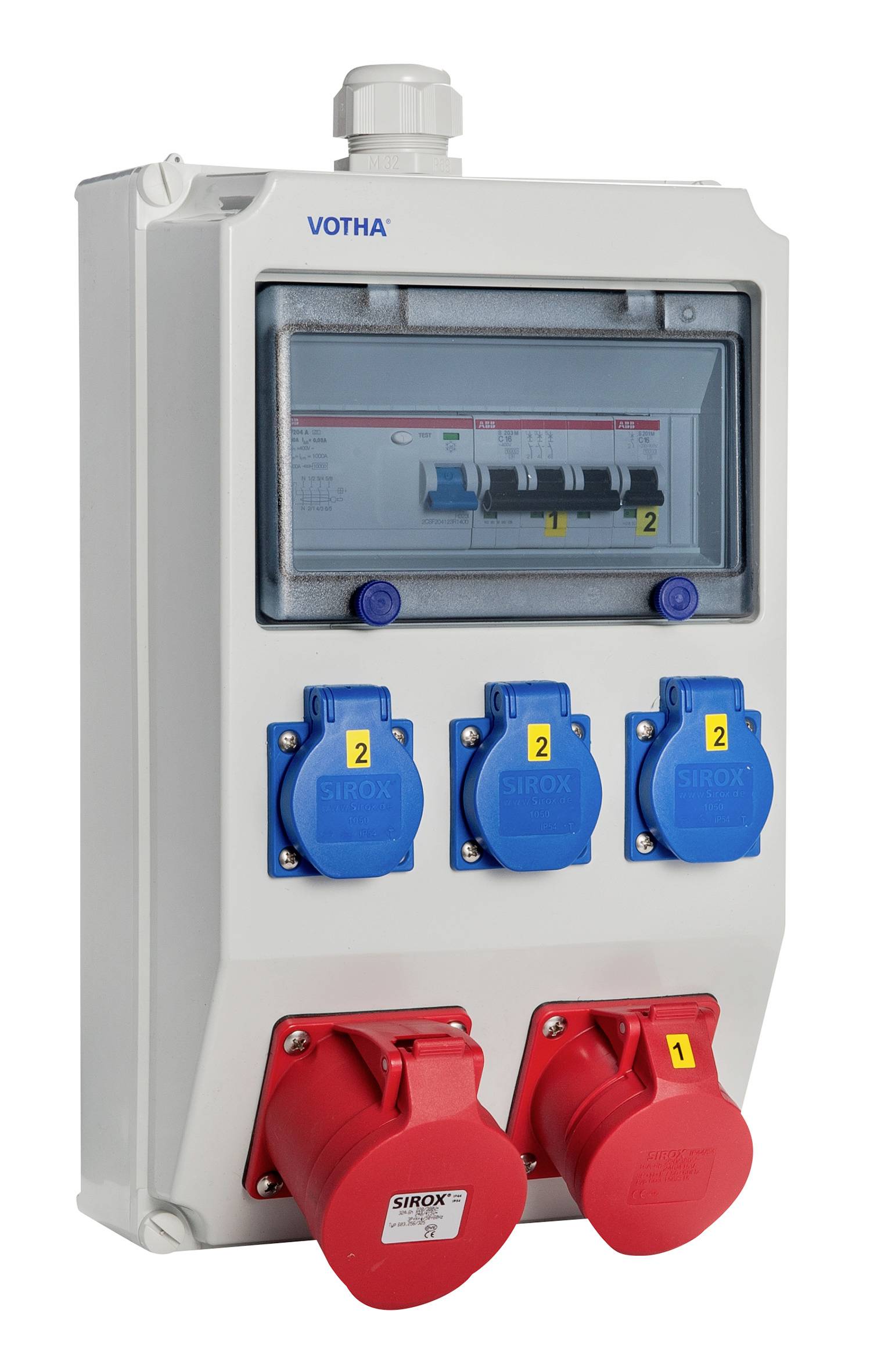 Graue Elektroverteilungsbox mit transparentem Schutzschalter-Fenster, drei blauen Steckdosen und zwei roten Industrie-Stromausgängen auf der Vorderseite.