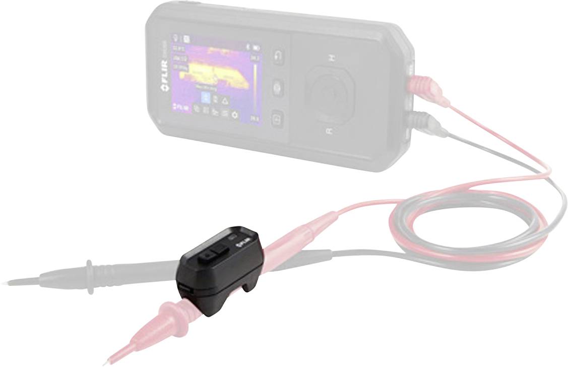 Tragbare Wärmekamera verbunden mit einem Stromzangenbuchse-Adapter mit roten und schwarzen Messleitungen zur elektrischen Messung.