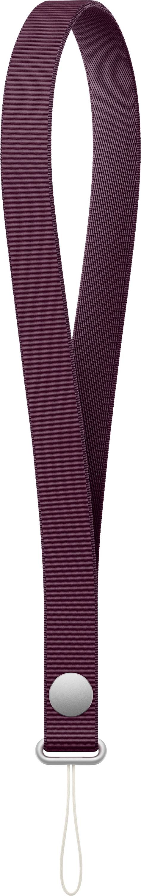 Bordoeaux-farbenes Stoffschleifenband mit silbernem Druckknopf und kleinem Metallring unten.
