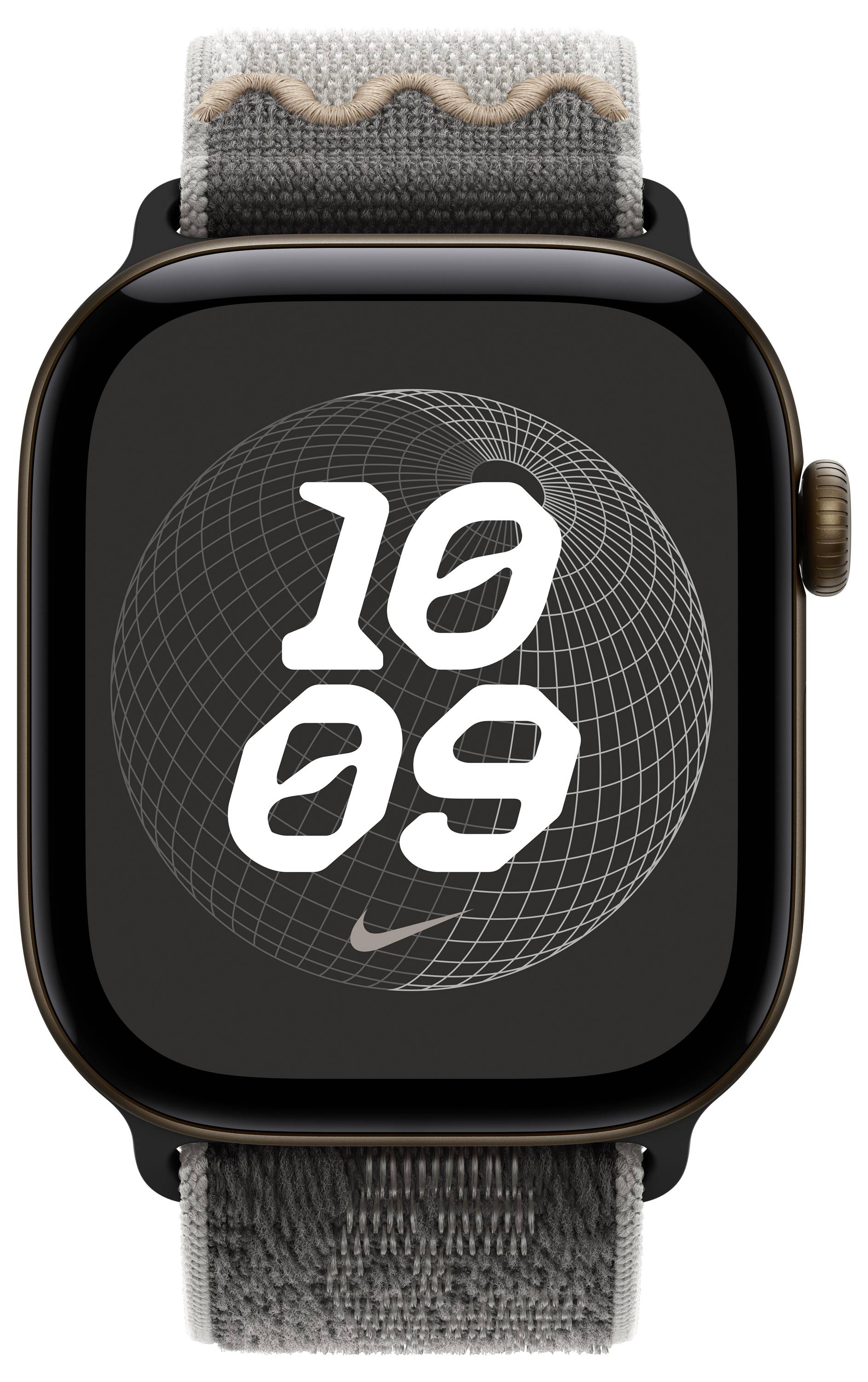 Apple Watch zeigt die digitale Uhrzeit 10:09 auf einem dunklen Zifferblatt mit einer kreisförmigen Gittergrafikund Nike-Logo, auf einem grauen Stoffarmband.