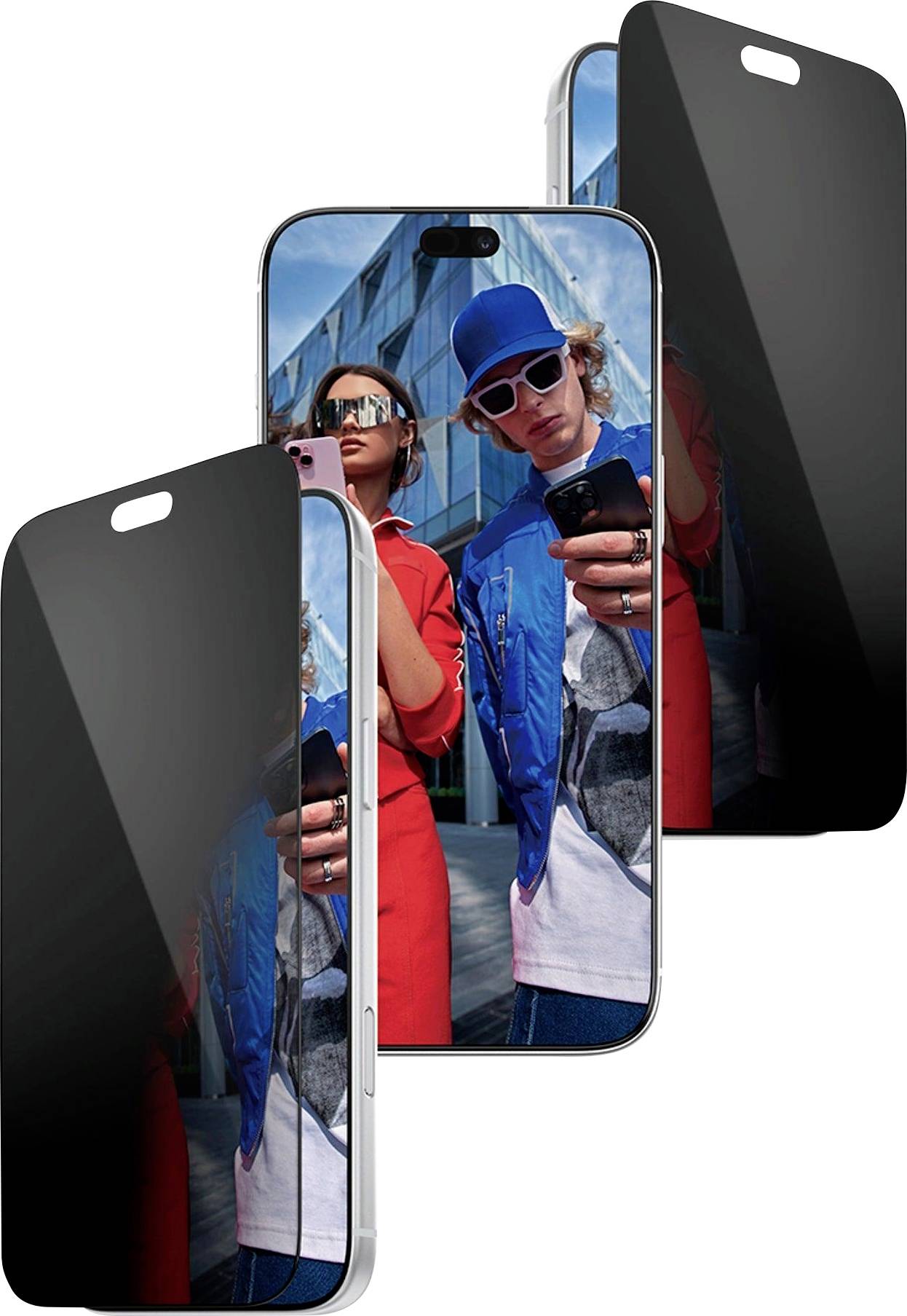Drei überlappende Smartphones zeigen ein farbenfrohes Selfie von zwei Personen in Streetwear, wobei ein Telefon die anderen teilweise verdeckt.