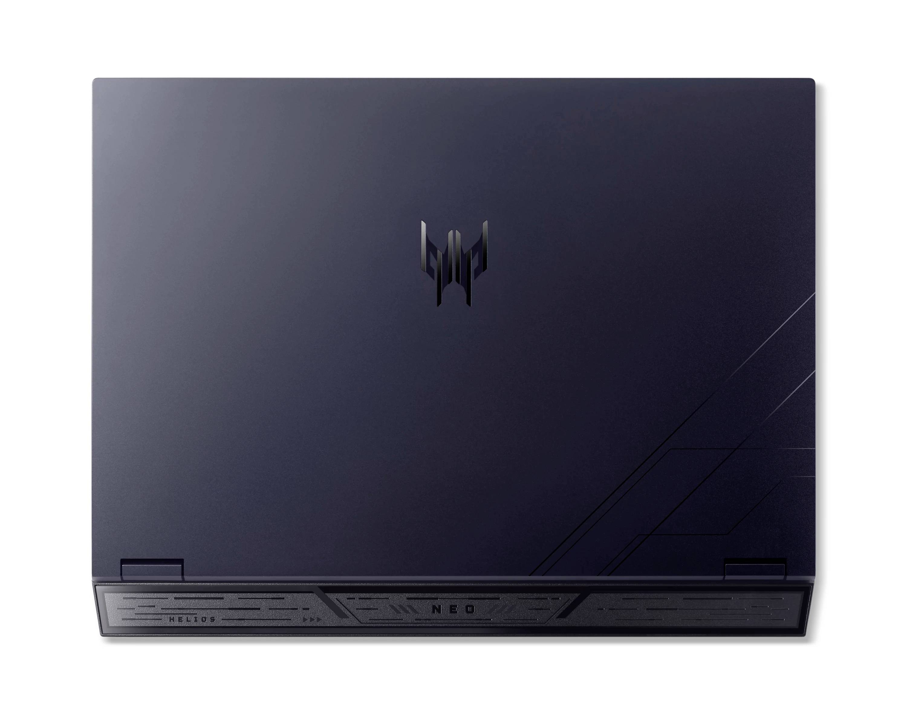 Geschlossener dunkelgrauer Laptop mit zentriertem Logo, von oben auf weißem Hintergrund dargestellt.