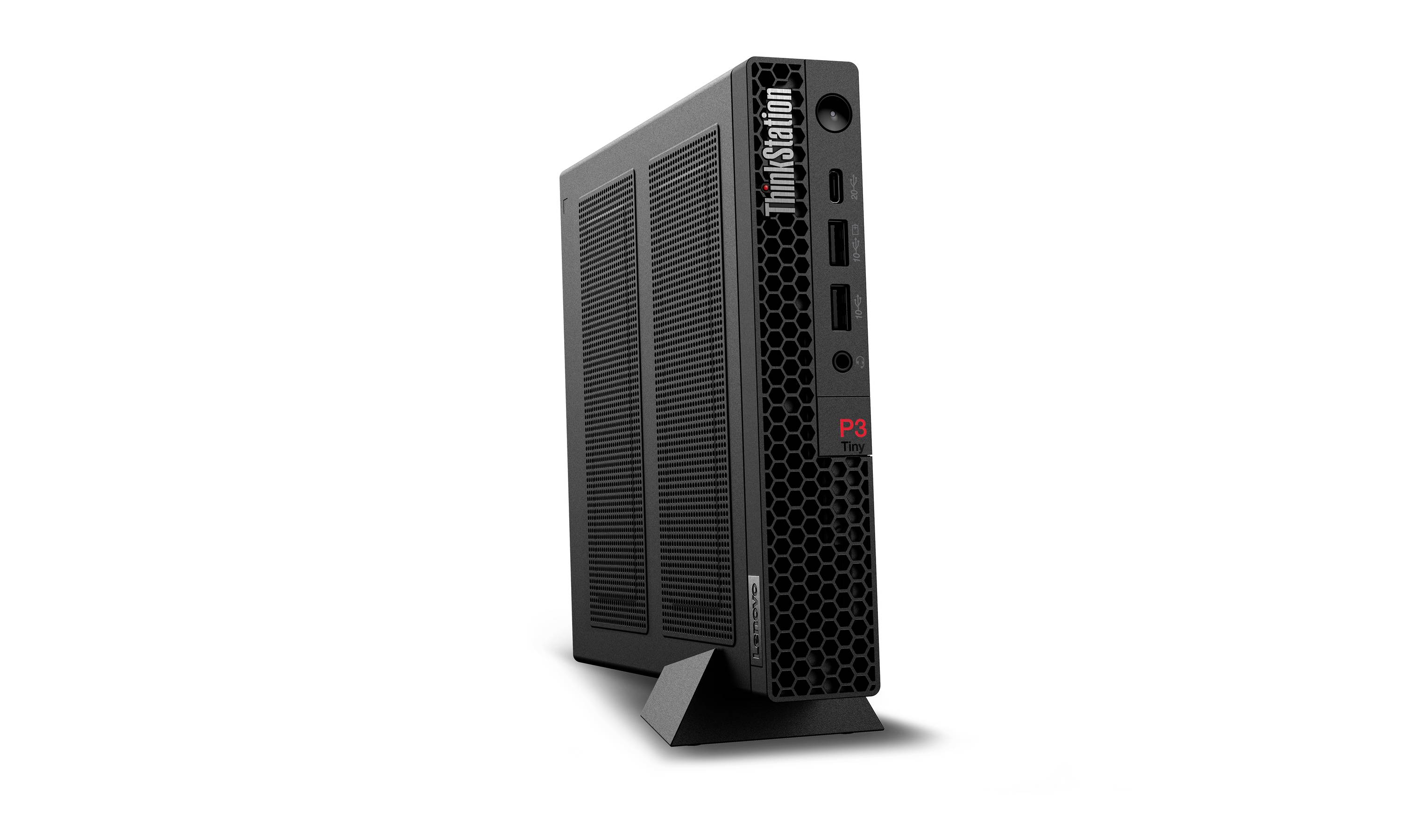 Schwarzer Lenovo ThinkStation P3 Tiny Desktop-Computer-Tower auf weißem Hintergrund, Schrägansicht der Front- und Seitenports