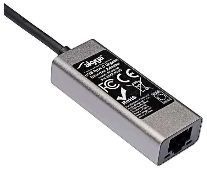 USB-C-Gigabit-Ethernet-Adapter mit angekabeltem Kabel, dargestellt in Silber und Schwarz.