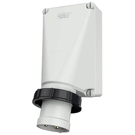 Weißer Industrie-Elektrostecker oder wandmontiertes Gerät mit schwarzem Verriegelungsring und zylindrischem Stecker vor neutralem Hintergrund.