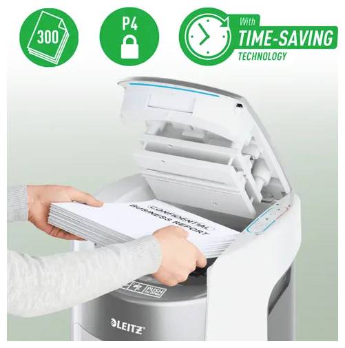 Papierschredder zerkleinert einen Stapel von Dokumenten, mit Symbolen für 300-Blatt-Kapazität, P4-Sicherheit und zeitsparende Technologie.