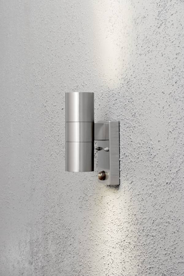 Konstsmide Modena 7542-000 Außenwandleuchte mit Bewegungsmelder  Halogen GU10 70 W Edelstahl