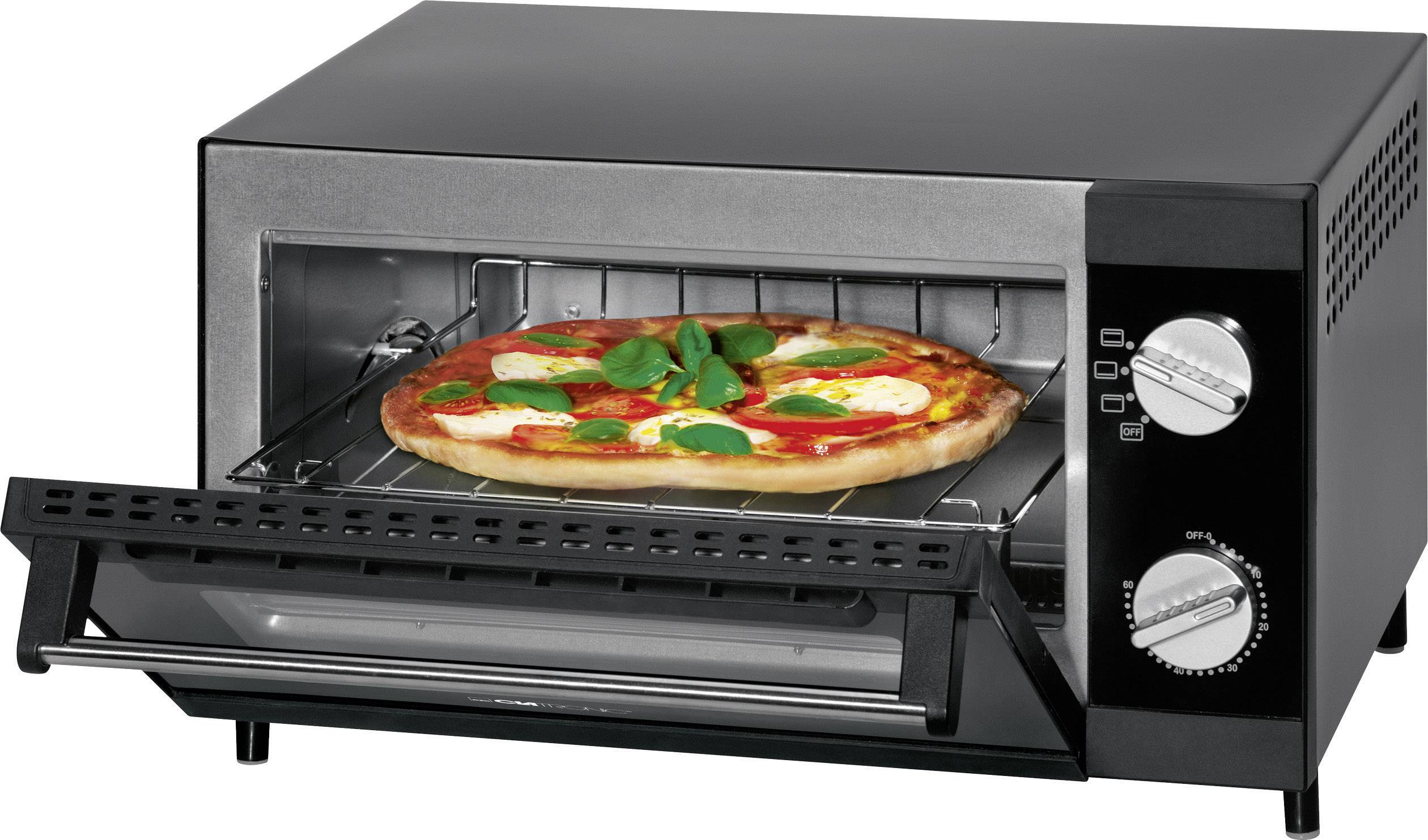 Ein silberner Toasterofen mit einer geöffneten Klapptür, zeigt eine Pizza mit Tomatensauce, Mozzarella und Basilikumblättern im Inneren.
