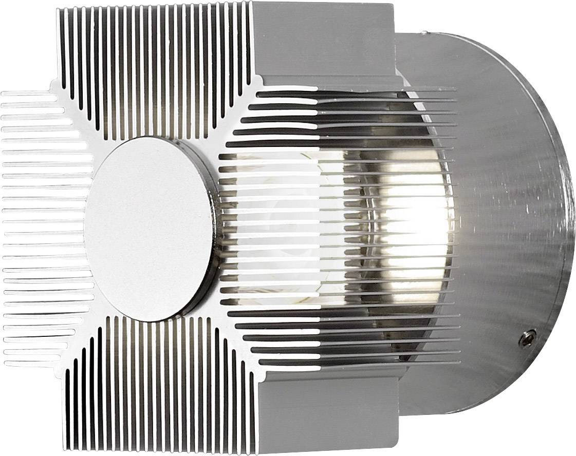 Moderne silberne Wandleuchte mit geripptem Design und rundem zentralen Element, das eine Glühbirne umgibt.