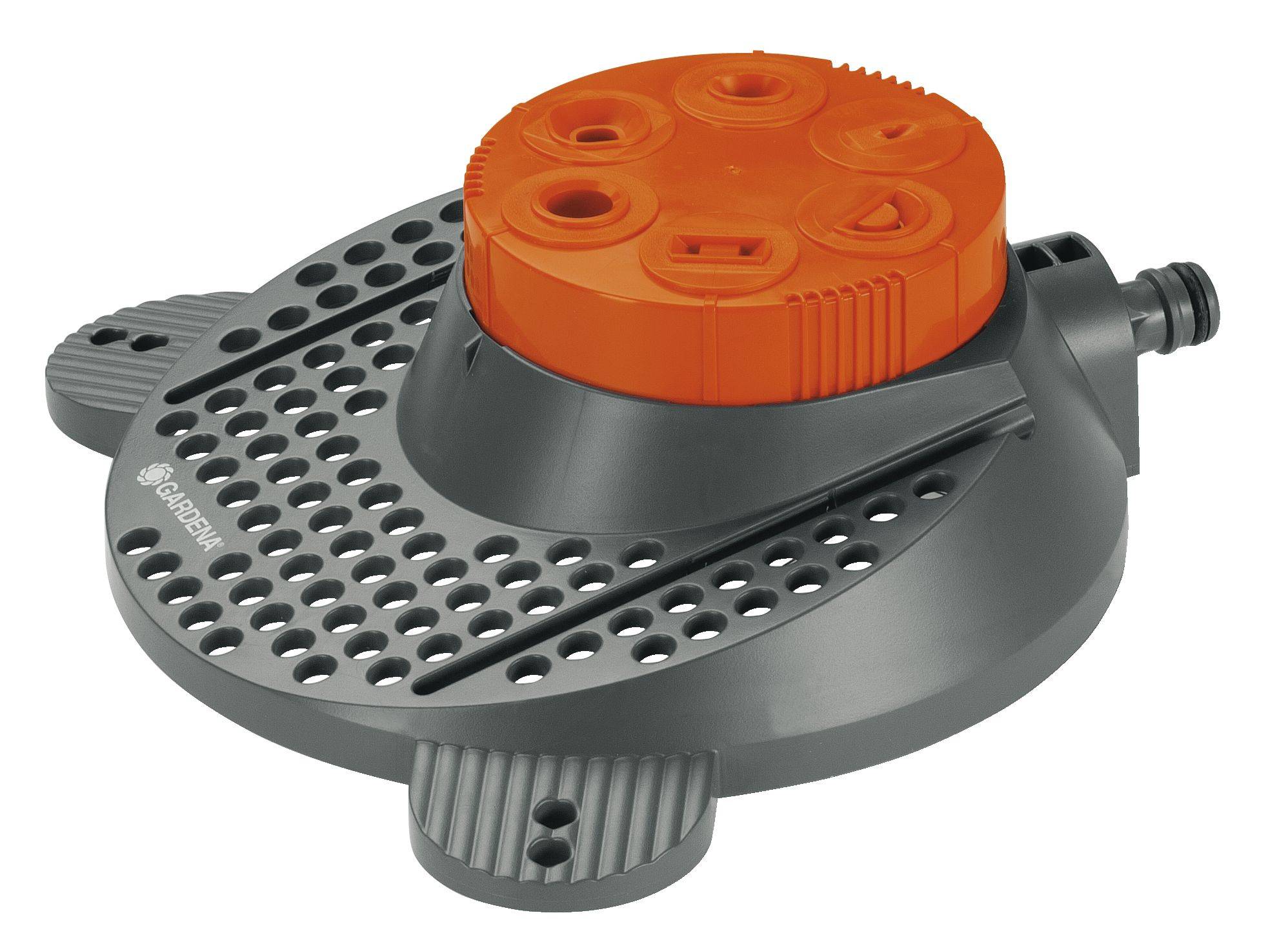 Ein runder, grauer Rasensprenger mit oranger Drehregler, eignet sich für gleichmäßige Bewässerung kleiner bis mittelgroßer Gärten.