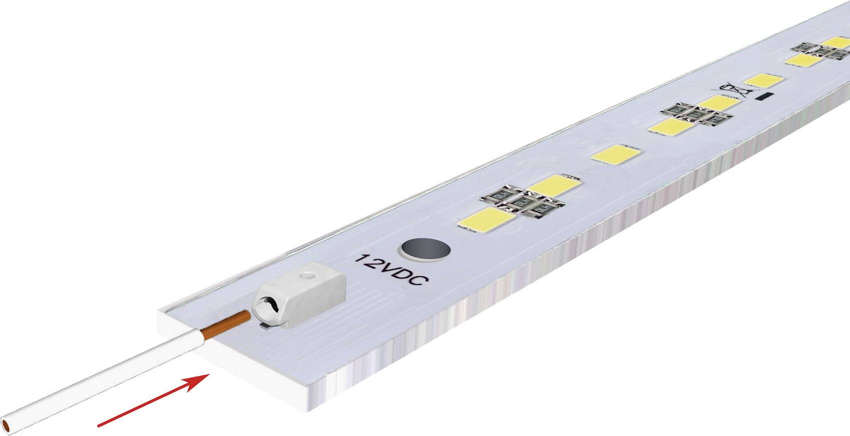 LED-Streifen mit mehreren gelben Dioden auf weißem Träger, gekennzeichnet mit '12VDC', zeigt elektrische Verbindung mit Pfeil.