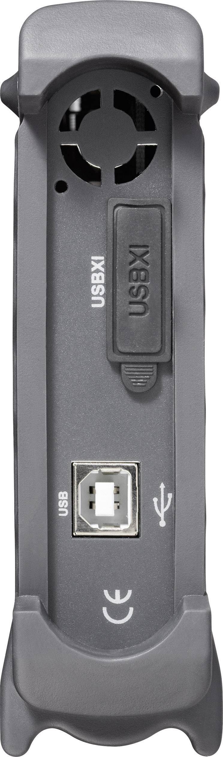 Externe Festplatte, vertikale Ansicht. Zeigt Lüftungsschlitze, USB-Anschluss und Netzkabelanschluss. Markenname nicht sichtbar.