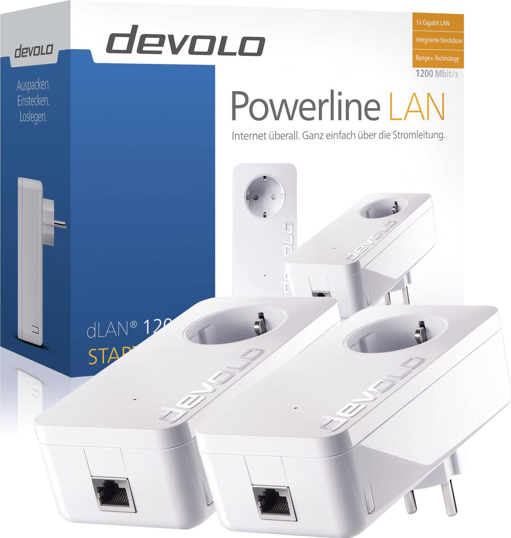 Drei weiße Powerline-Adapter von Devolo mit Steckdosen und Netzwerkkabelanschlüssen vor einer Verpackung. Text: 'Powerline LAN'.