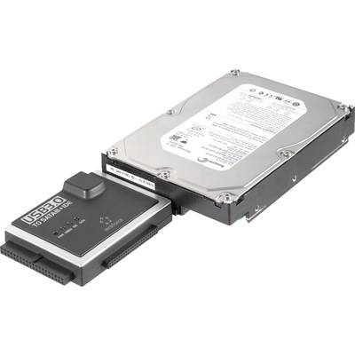 Eine interne Festplatte ist über einen USB 3.0-zu-SATA-Adapter verbunden. Der Adapter ermöglicht den Anschluss an ein externes USB-Gerät.