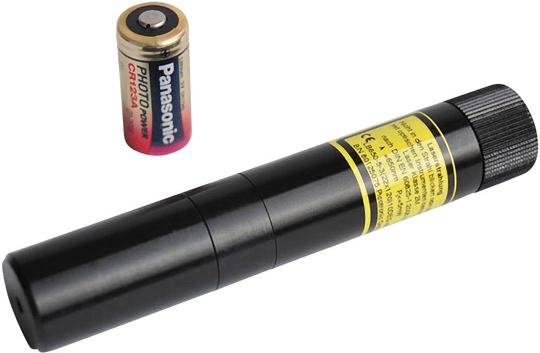 Schwarzer Laserpointer mit gelbem Warnaufkleber, daneben eine CR123A Batterie.