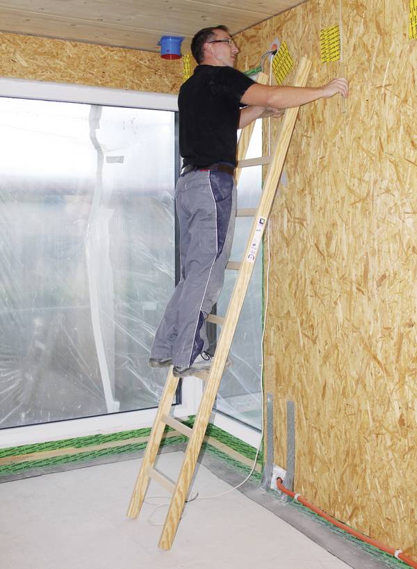 MUNK Günzburger Steigtechnik 33108 Holz Anlegeleiter Arbeitshöhe (max.): 3.5 m Braun 5.8 kg