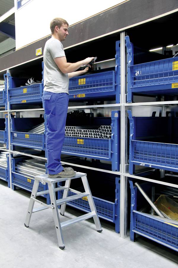 MUNK Günzburger Steigtechnik  50095 Aluminium Doppel-Klapptritt klappbar Arbeitshöhe (max.): 2.69 m Silber 6.1 kg