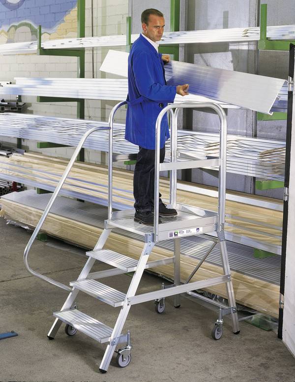 MUNK Günzburger Steigtechnik 50108 Aluminium Podestleiter Arbeitshöhe (max.): 3.9 m Silber 47 kg