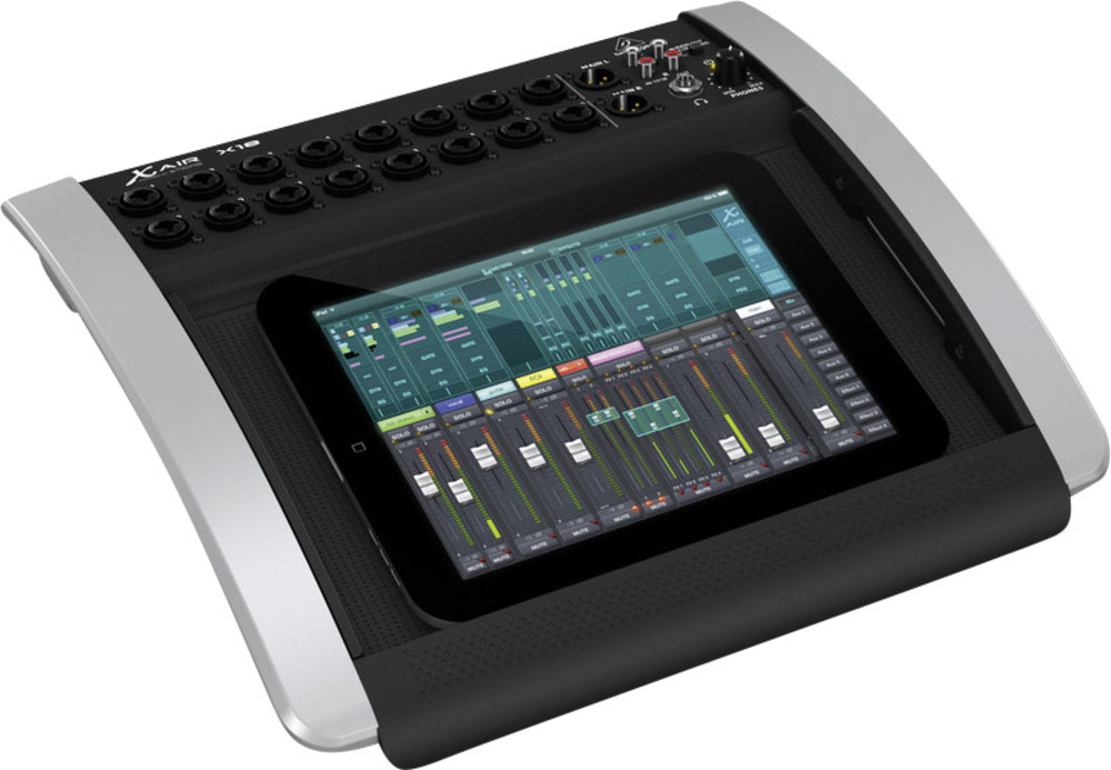 Behringer X18 DigitalMischpult