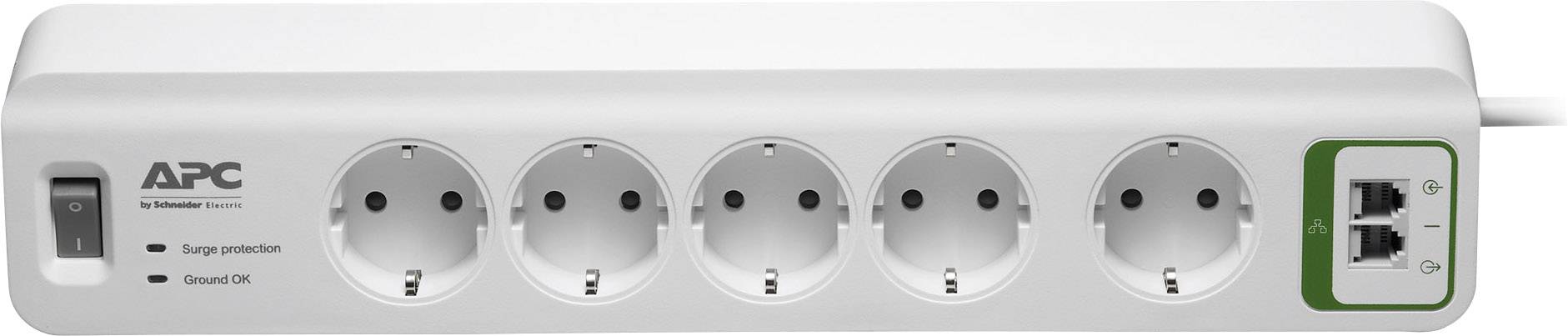 Mehrfachsteckdose mit fünf Schuko-Anschlüssen, Markenlogo links, zwei Netzwerkanschlüsse rechts, geeignet für Überspannungsschutz.