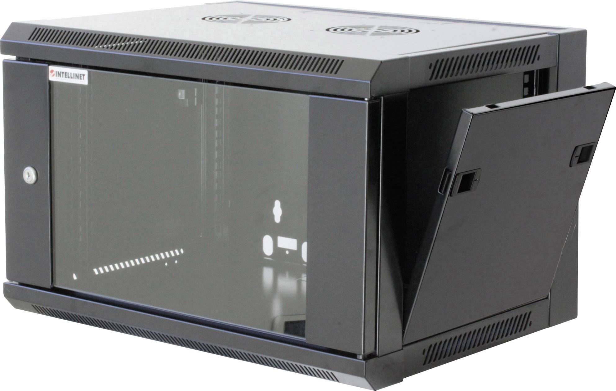 Ein schwarzes Wandnetzwerk-Rack mit Glastür und seitlichem Zugang; geeignet für die Montage von Netzwerkgeräten oder Servern.