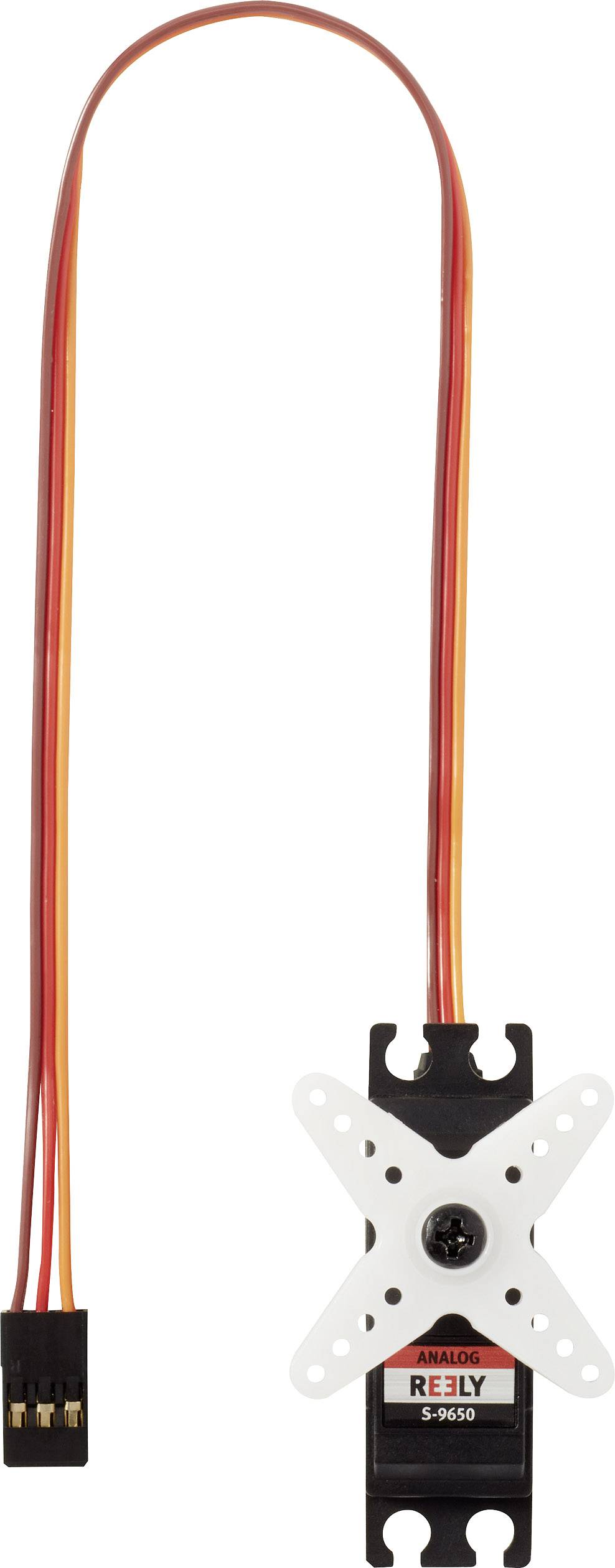 Ein Modellbau-Servo mit rot-schwarzem Gehäuse, weißem Zahnrad-Arm und drei Kabeln mit schwarzen Steckern. Geeignet für mechanische Steuerungen.