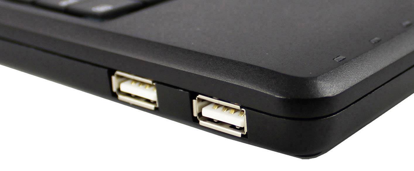 Zwei USB-Anschlüsse an der Seite eines schwarzen Laptops, die für den Anschluss von Peripheriegeräten genutzt werden können.