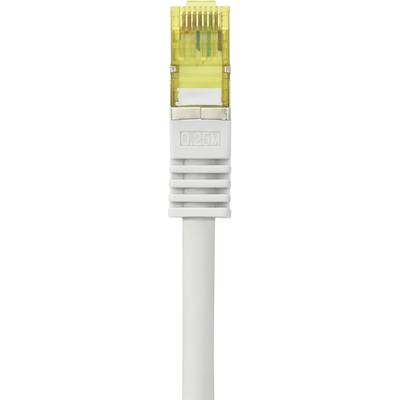 Nahaufnahme eines gelben RJ45-Netzwerksteckers mit der Aufschrift '0.25M' auf einem weißen Kabel.