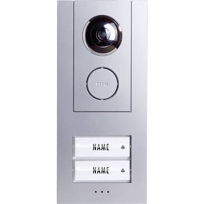 Moderne Türklingelanlage mit Kamera und zwei Namensfeldern für eine Video-Türsprechanlage.