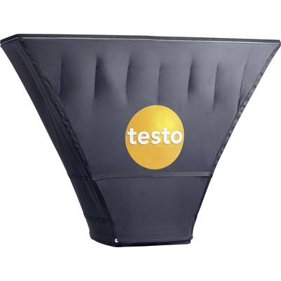 Ein schwarzer, keilförmiger Luftvolumenstrom-Messkegel mit dem orangefarbenen Logo 'testo' darauf.