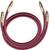 Ein rotes Cinch-Kabel mit goldfarbenen Steckern an beiden Enden, aufgerollt und bereit zur Verbindung von Audioquellen.