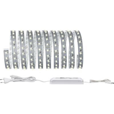 Ein LED-Lichtstreifen mit warmweißen Leuchten ist mehrfach in einer Zickzack-Form gelegt. Ein Netzteil ist angeschlossen.