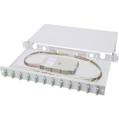 Ein Glasfaser-Patchpanel mit 12 Anschlüssen und Kabeln, geöffnet zur Betrachtung der inneren Verkabelung.