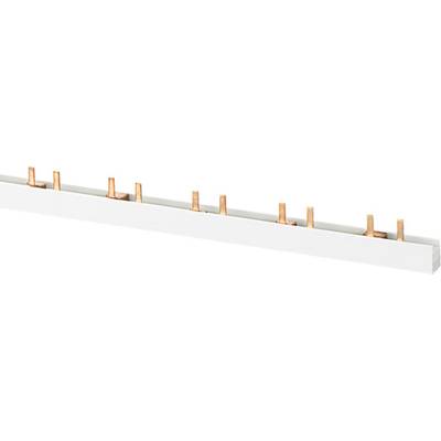 Eine weiße Phasenschiene mit mehreren sichtbaren Kupferanschlüssen, die zur Verteilung elektrischer Energie verwendet wird.