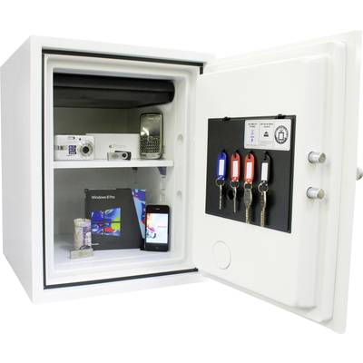 Ein geöffneter Tresor zeigt Kameras, ein Telefon, Softwareboxen und vier Schlüssel an der Innentür.