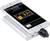 Ein Smartphone liegt auf einer Powerbank und zeigt einen Akkuladestand von 63 % an. Das Display zeigt 'slide to unlock'.