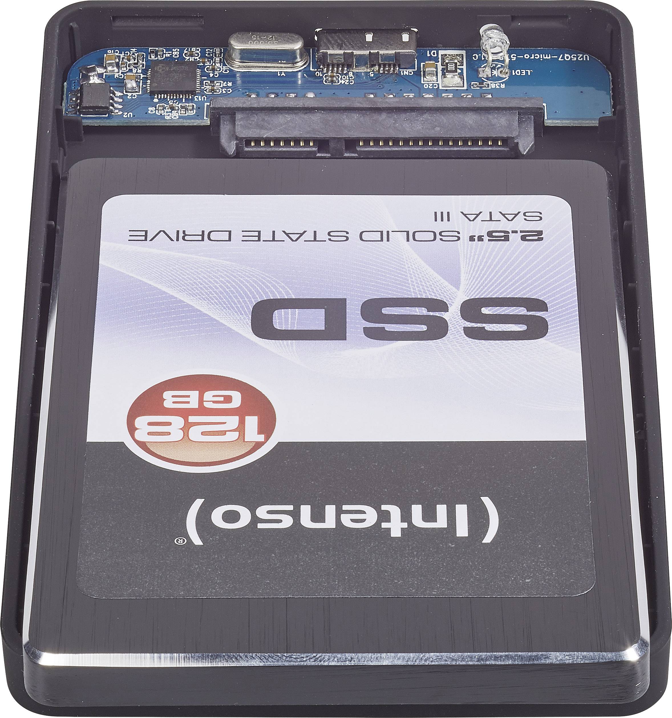 Eine schwarze SSD-Festplatte mit dem Etikett '128 GB Intenso', zeigt die obere Seite mit einem sichtbaren Anschluss.