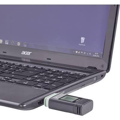 Ein schwarzer Laptop der Marke Acer, ausgestattet mit einem USB-Stick, wird mit einem geöffneten Bildschirminhalt dargestellt.